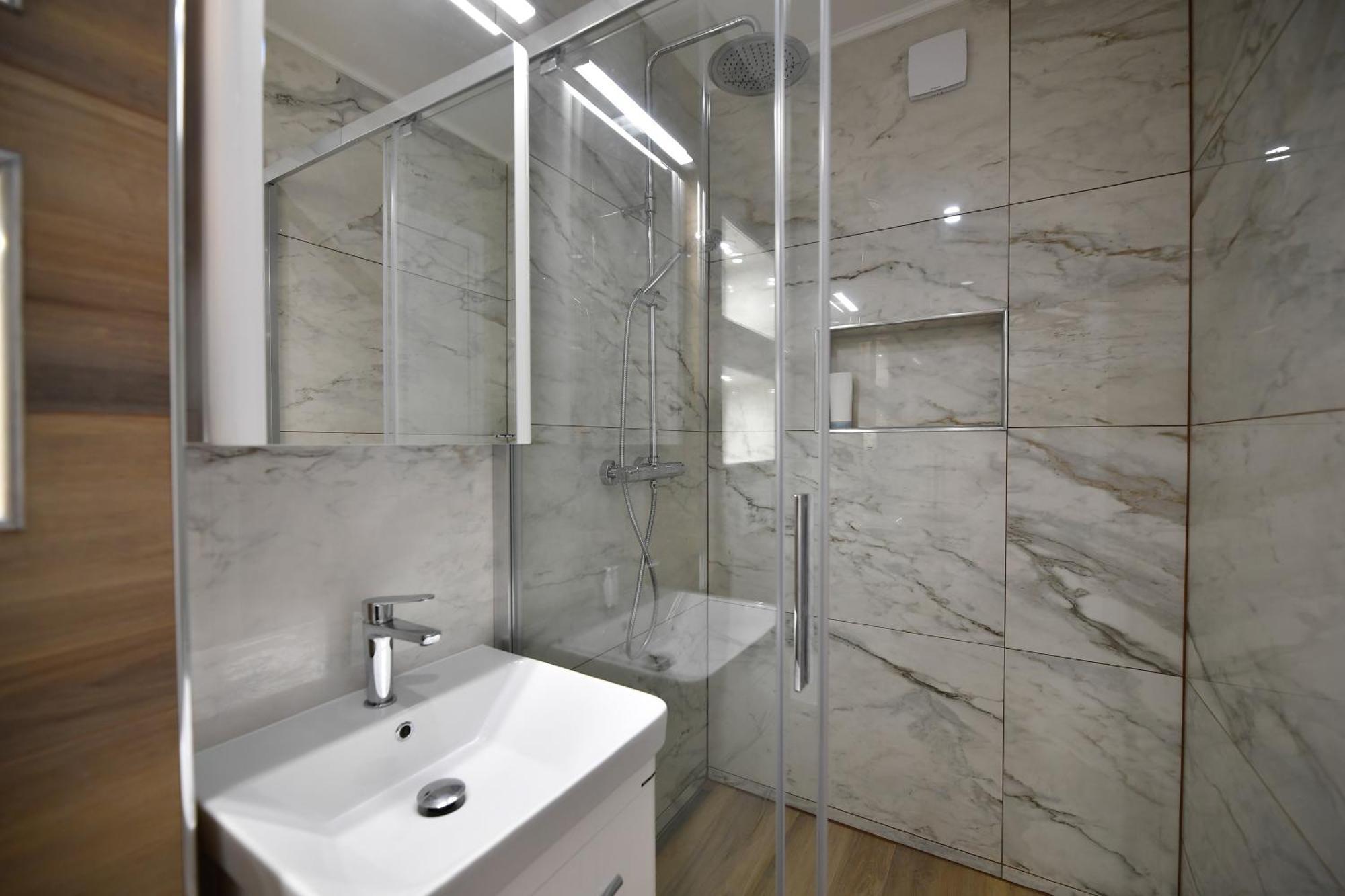 Casa Box Premium Free Garage Apartman Maribor Kültér fotó
